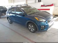 KNDCB3LCXN5535166 2022 KIA NIRO