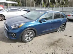 KNDCB3LCXN5539265 2022 KIA NIRO