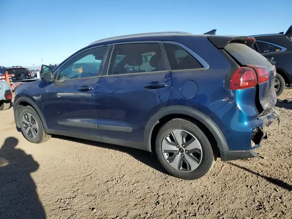 KNDCB3LCXN5541842 2022 KIA NIRO - Image 2