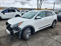 KNDCB3LCXN5547348 2022 KIA NIRO