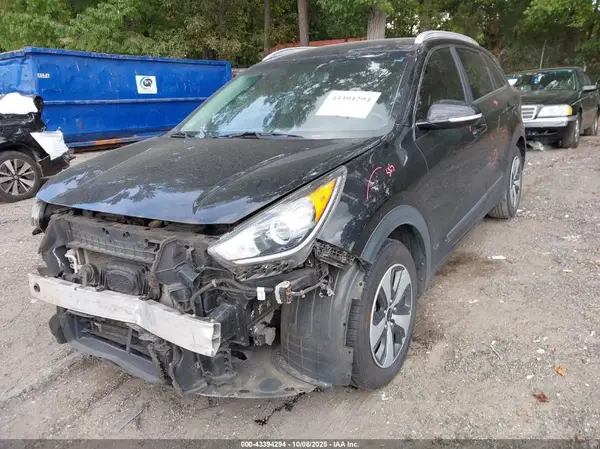 KNDCC3LC0H5055171 2017 KIA NIRO - Image 2