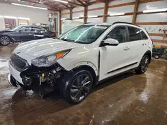KNDCC3LC0H5064601 2017 KIA NIRO