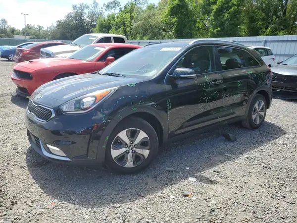 KNDCC3LC0H5065876 2017 KIA NIRO - Image 1