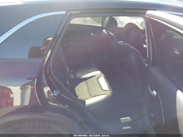 KNDCC3LC0H5069524 2017 KIA NIRO - Image 8