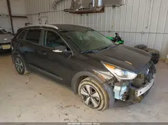 KNDCC3LC0H5069801 2017 KIA NIRO