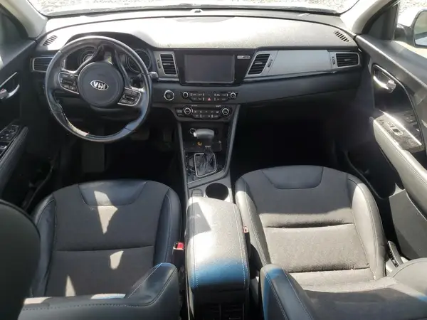 KNDCC3LC0H5070334 2017 KIA NIRO - Image 8