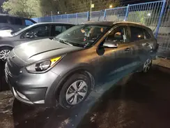 KNDCC3LC0H5079454 2017 KIA NIRO