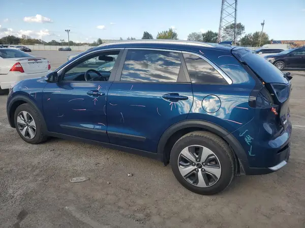 KNDCC3LC0H5089966 2017 KIA NIRO - Image 2