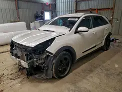 KNDCC3LC0J5175848 2018 KIA NIRO