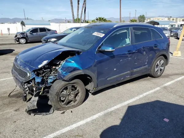 KNDCC3LC0K5274896 2019 KIA NIRO - Image 1
