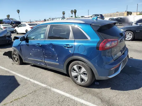 KNDCC3LC0K5274896 2019 KIA NIRO - Image 2