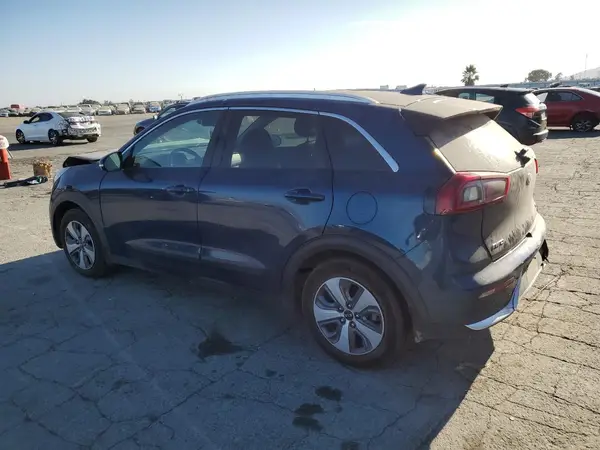 KNDCC3LC0K5274901 2019 KIA NIRO - Image 2