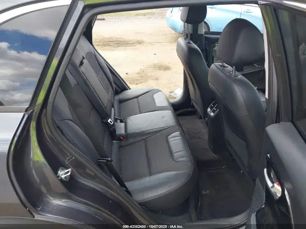 KNDCC3LC0K5292539 2019 KIA NIRO - Image 8