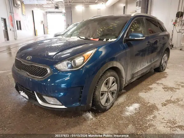 KNDCC3LC0K5302521 2019 KIA NIRO - Image 2