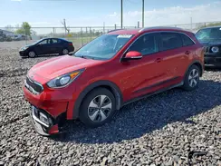 KNDCC3LC0K5322672 2019 KIA NIRO