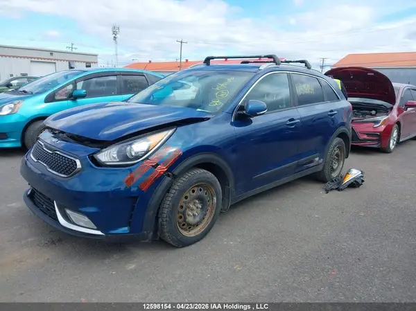 KNDCC3LC0K5335227 2019 KIA NIRO - Image 2