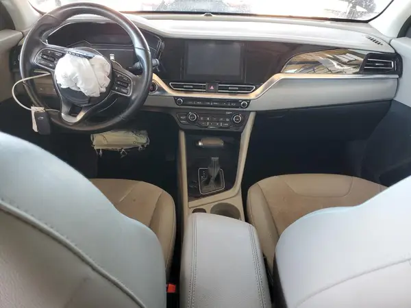 KNDCC3LC0L5421798 2020 KIA NIRO - Image 8