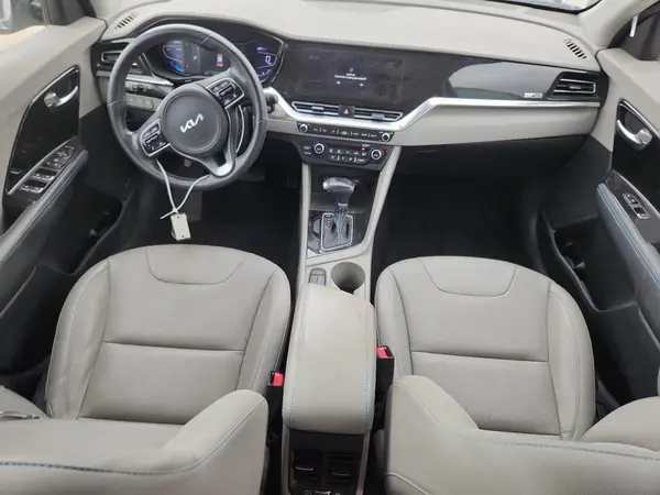 KNDCC3LC0N5501766 2022 KIA NIRO - Image 8