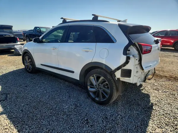 KNDCC3LC1H5055874 2017 KIA NIRO - Image 2