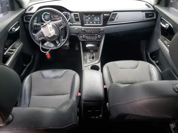 KNDCC3LC1H5057463 2017 KIA NIRO - Image 8