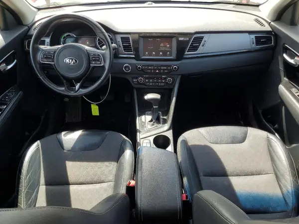KNDCC3LC1H5062310 2017 KIA NIRO - Image 8