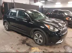 KNDCC3LC1H5069547 2017 KIA NIRO