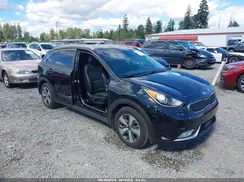 KNDCC3LC1H5080239 2017 KIA NIRO