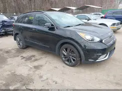 KNDCC3LC1H5082282 2017 KIA NIRO