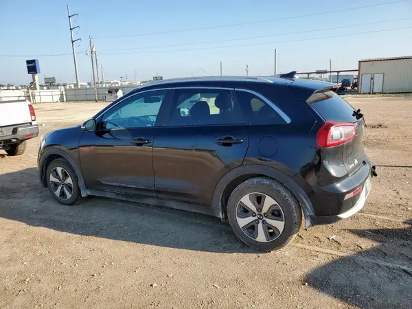 KNDCC3LC1H5085974 2017 KIA NIRO - Image 2