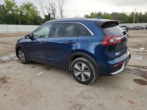 KNDCC3LC1J5122236 2018 KIA NIRO - Image 2