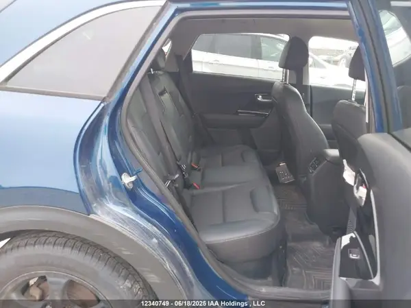 KNDCC3LC1J5135925 2018 KIA NIRO - Image 8