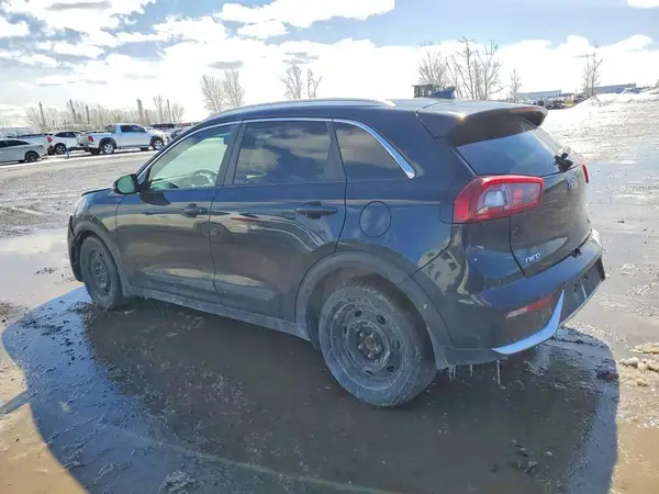 KNDCC3LC1K5239025 2019 KIA NIRO - Image 2