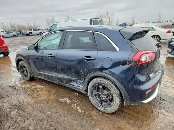 KNDCC3LC1K5248680 2019 KIA NIRO - Image 2