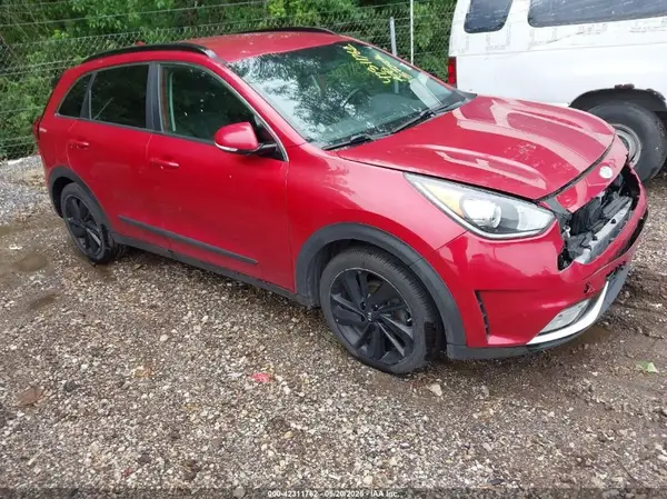 KNDCC3LC1K5262689 2019 KIA NIRO - Image 1