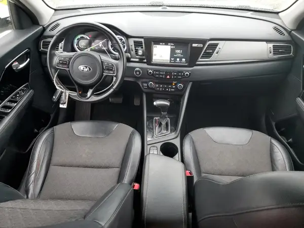 KNDCC3LC1K5263731 2019 KIA NIRO - Image 8