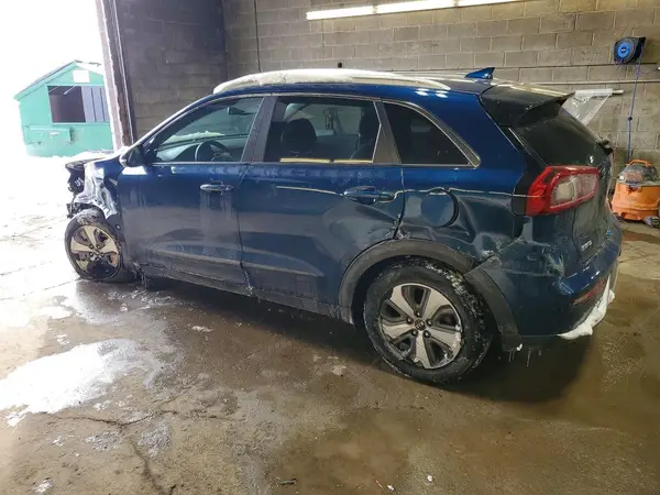 KNDCC3LC1K5276205 2019 KIA NIRO - Image 2