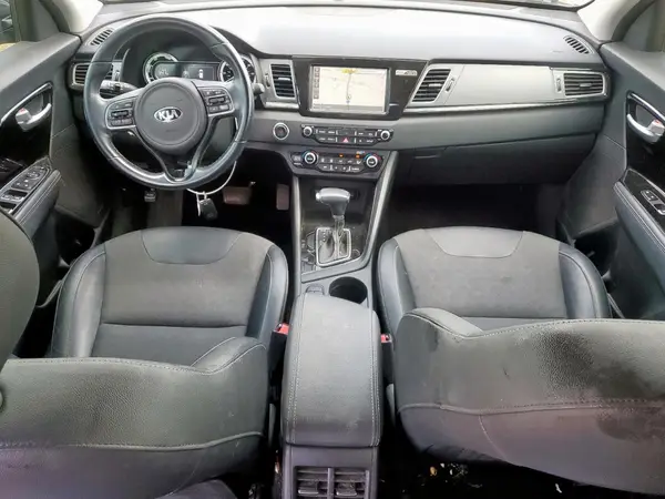 KNDCC3LC1K5295417 2019 KIA NIRO - Image 8