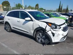 KNDCC3LC1K5341120 2019 KIA NIRO