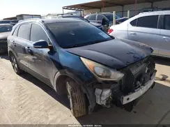 KNDCC3LC1K5346124 2019 KIA NIRO