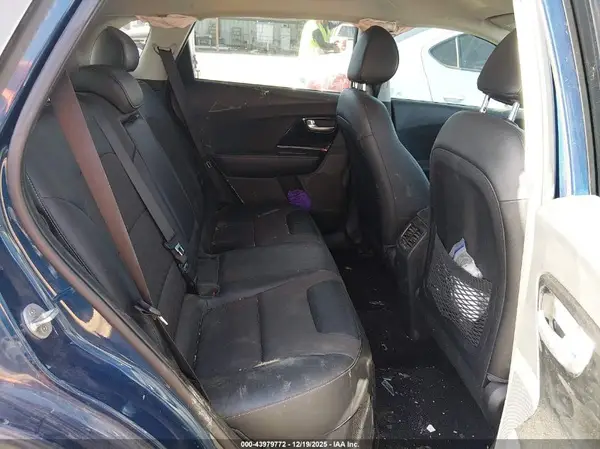 KNDCC3LC1K5346124 2019 KIA NIRO - Image 8