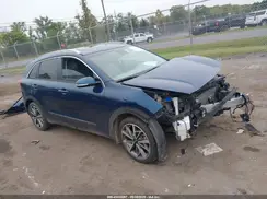 KNDCC3LC1L5428677 2020 KIA NIRO