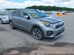 KNDCC3LC1N5532511 2022 KIA NIRO