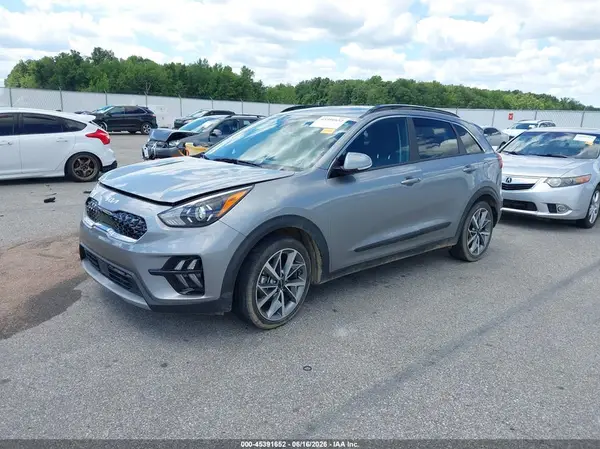 KNDCC3LC1N5532511 2022 KIA NIRO - Image 2