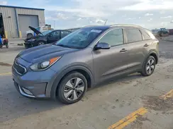 KNDCC3LC2H5069265 2017 KIA NIRO