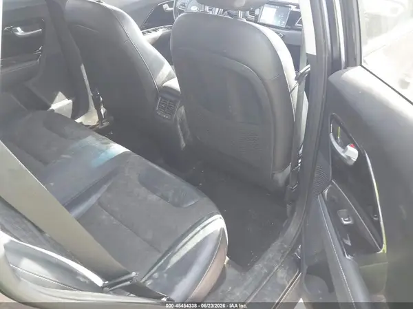KNDCC3LC2H5071548 2017 KIA NIRO - Image 8