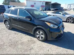 KNDCC3LC2H5072070 2017 KIA NIRO