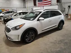 KNDCC3LC2H5081934 2017 KIA NIRO