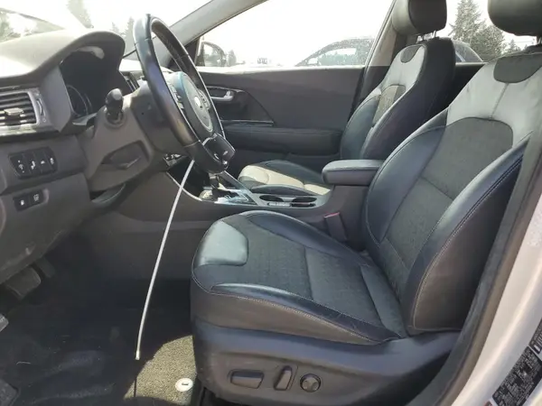 2017 KIA NIRO auction photo 7