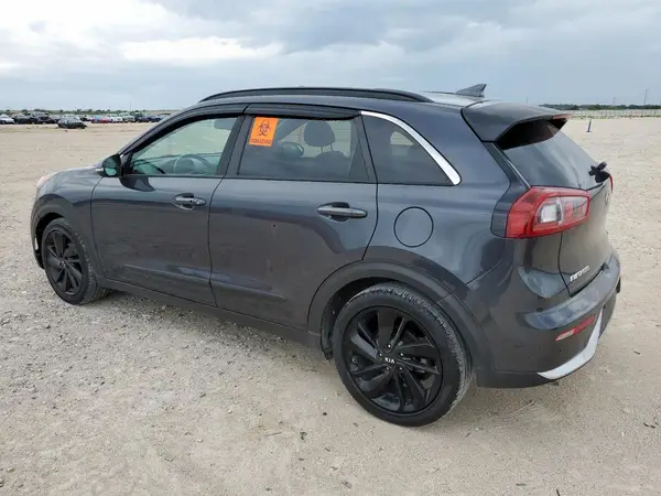 KNDCC3LC2J5136484 2018 KIA NIRO - Image 2