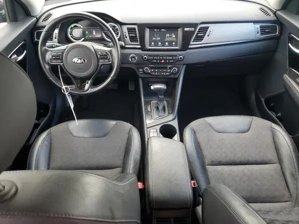 KNDCC3LC2J5143368 2018 KIA NIRO - Image 8